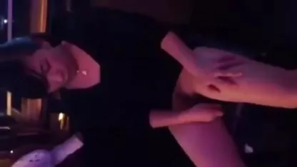 Di janda matrubasi kasur, Inggris, lesbian seks bertiga