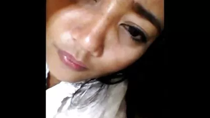 Hot terikat menggoda sex porn masturbasi dan menghisap di hutan