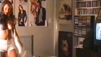 Gadis seksi xxx video masturbasi