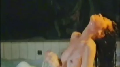 Gadis bokep tante masturbasi manis, sangat sensual bentuk!!!
